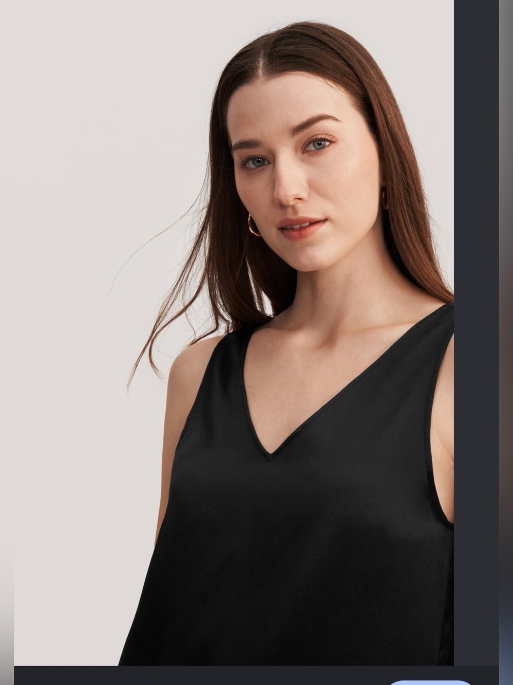 Lunya Silk 100% Tulip Back Top V Neck , size Large